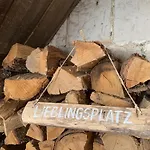 Apartamento Himmlischer Hof - Juwel Von 1477 Mit P, Romantischer Innenhof, Kamin, Oeko, Denkmal Quedlinburg