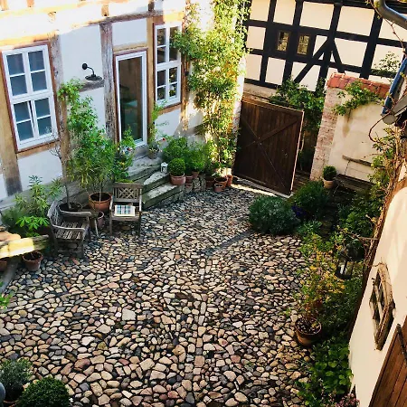 Himmlischer Hof - Juwel Von 1477, Terrasse, Kamin, P, Oeko, Denkmal Apartment *