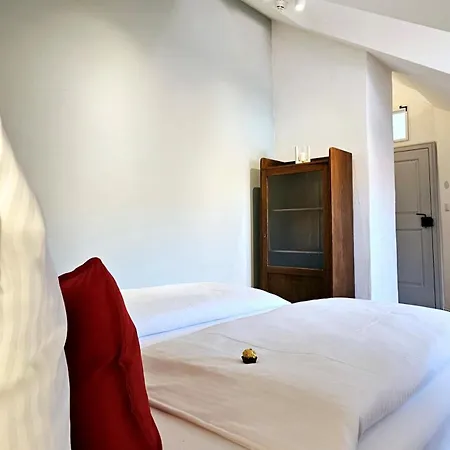 Himmlischer Hof - Juwel Von 1477, Terrasse, Kamin, P, Oeko, Denkmal Apartment *