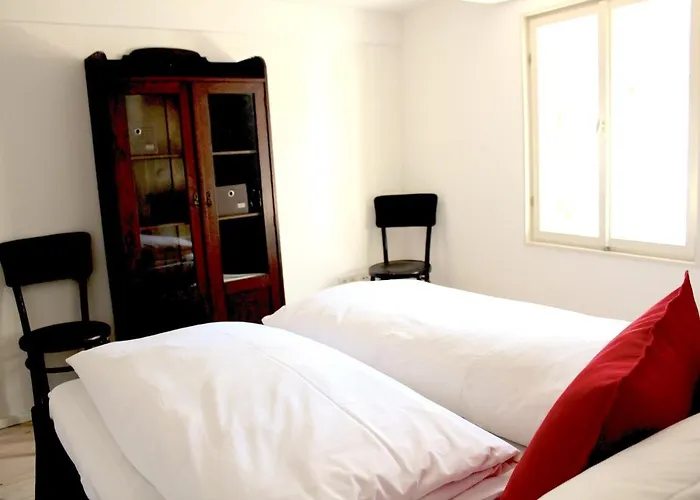 Apartamento Himmlischer Hof - Juwel Von 1477 Mit P, Romantischer Innenhof, Kamin, Oeko, Denkmal *