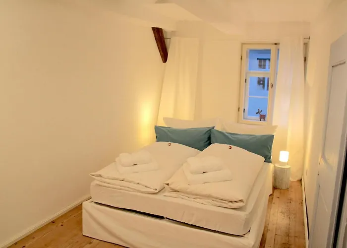 Himmlischer Hof - Juwel Von 1477 Mit P, Romantischer Innenhof, Kamin, Oeko, Denkmal * Quedlinburg