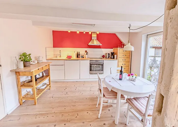 Himmlischer Hof - Juwel Von 1477, Terrasse, Kamin, P, öko, Denkmal Apartment Quedlinburg