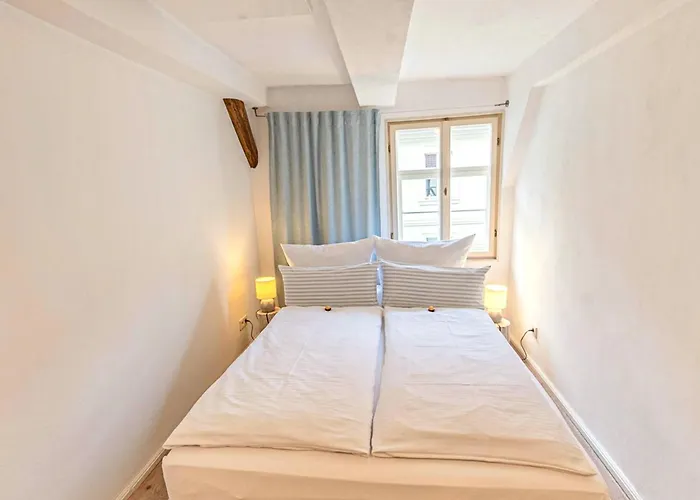 公寓 Himmlischer Hof - Juwel Von 1477 Mit P, Romantischer Innenhof, Kamin, Oeko, Denkmal